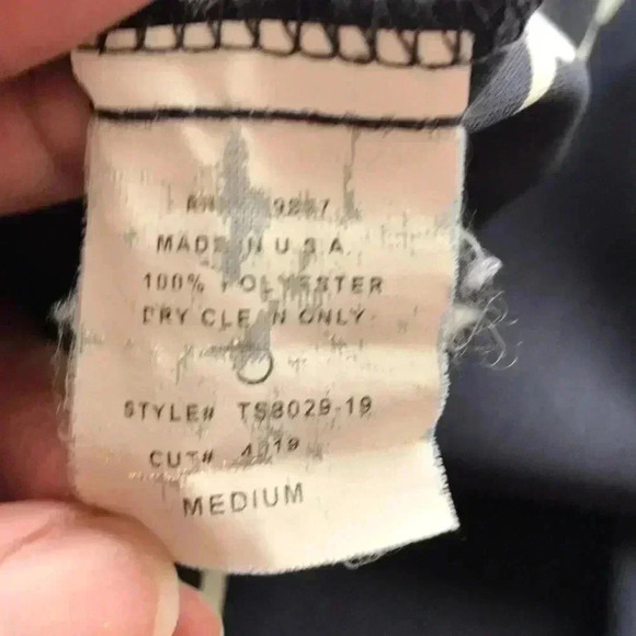 41 Hawthorn Tulip Blouse Size M—B5 - Picture 4 of 5